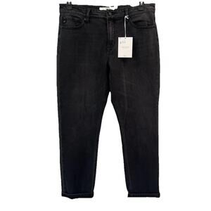 Kancan Women’s Jeans Black Boyfriend Ultra Comfort NEW Size 9/28 Stretchy